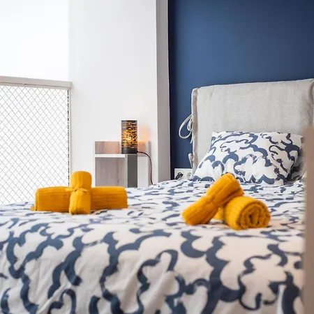 Apartment O2 Blue *